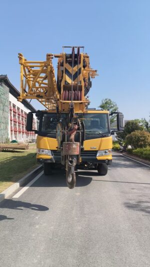 Second-hand truck crane 2021 XCMG 50KC, Euro 6 for sale